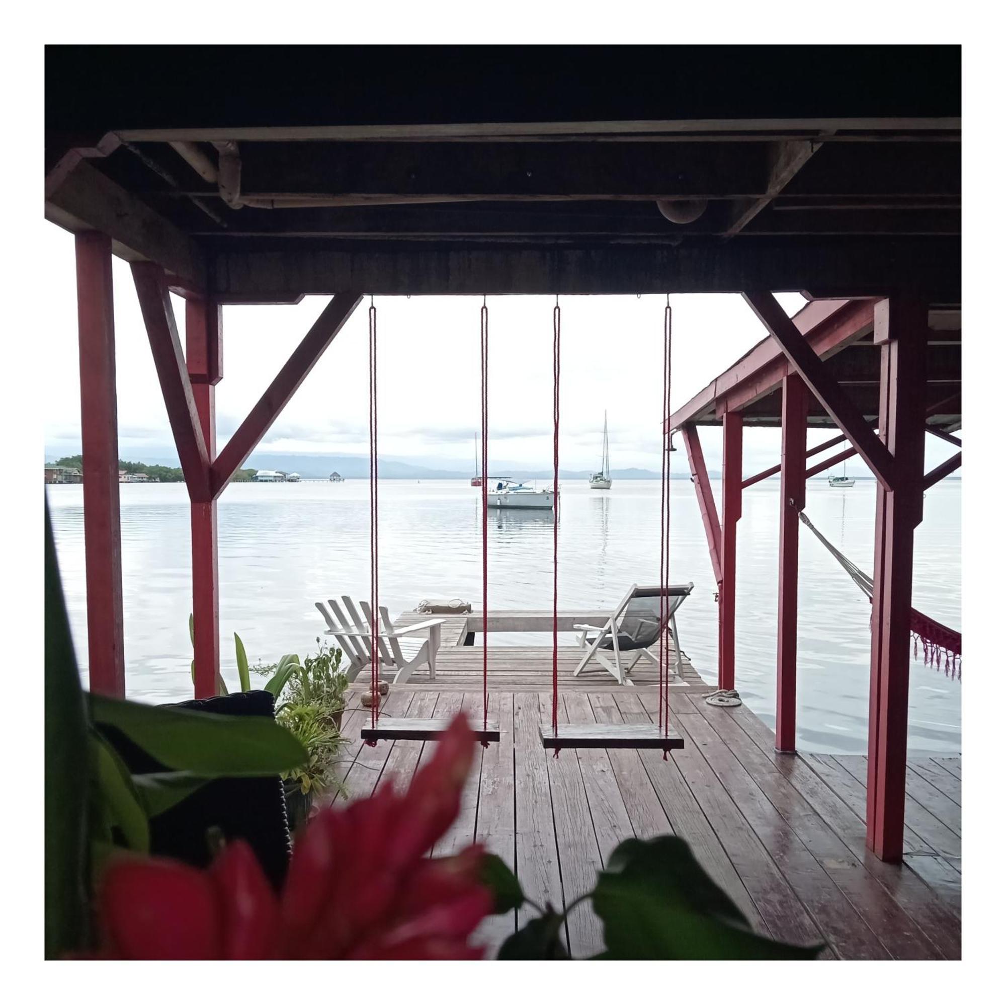 Villa Bahia Del Sol Bocas del Toro Esterno foto